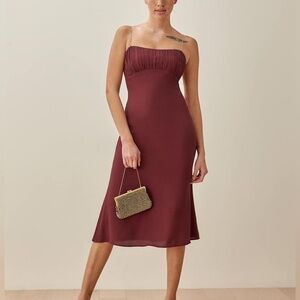 Reformation Gray Dress in Burgundy Size 2‎